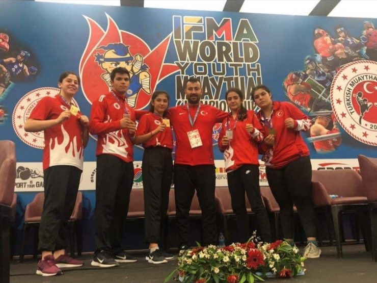 Dünya Şampiyonlarından Tütüncü’ye Teşekkür