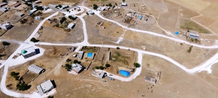 Eyyübiye’de Yol Yapım Çalışmaları Sürüyor