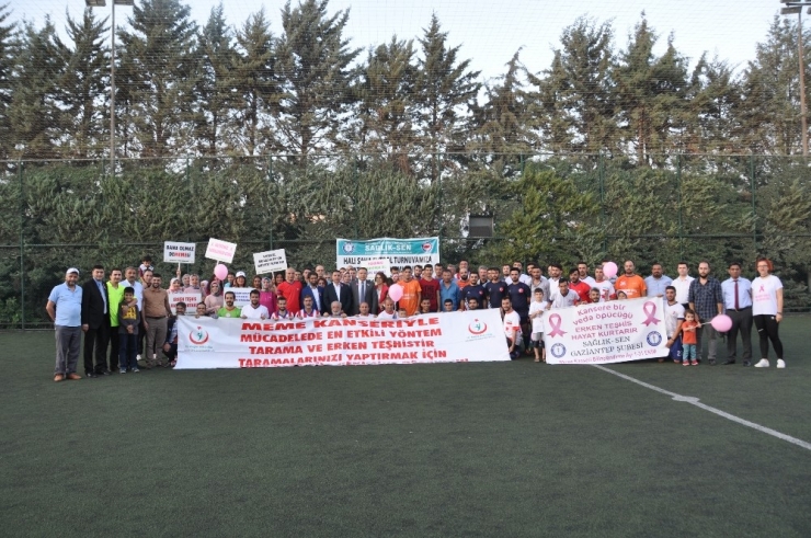 Meme Kanseri Farkındalık Etkinliğine Yoğun İlgi