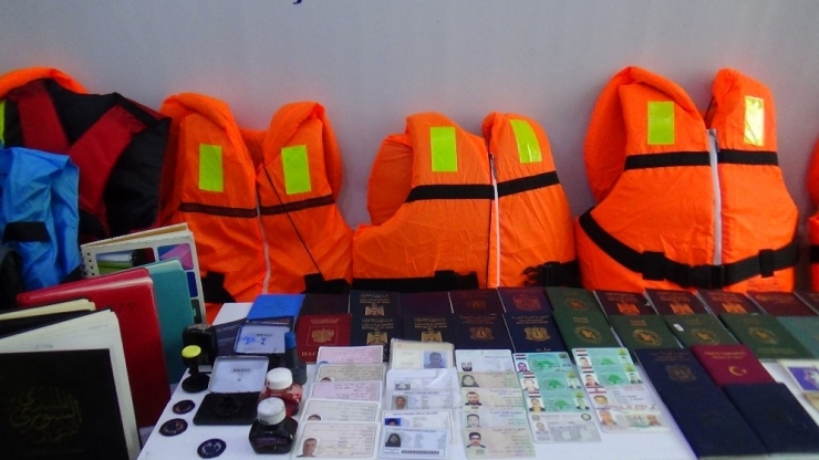 İstanbul’dan Avrupa’ya Göçmen Taşıyan İnsan Kaçakçılarına Operasyon