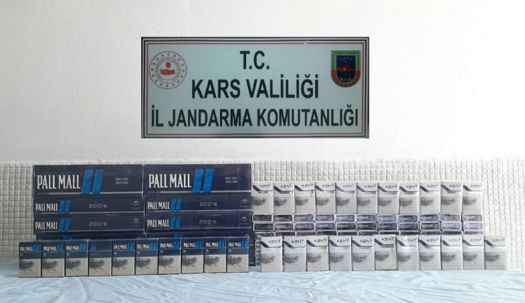 Kars’ta Sigara Kaçakçıların Kurnazlığını Jandarma Yutmadı