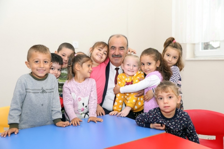 Mudanya Belediyesi’nden Eğitime Büyük Destek