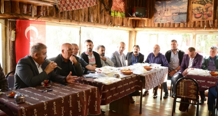 Başkan Sunar, Esnafla Bir Araya Geldi