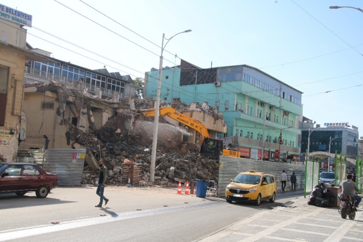 Şanlıurfa’da Eski Belediye Binasının Yeri "Yeşil Alan" Olacak
