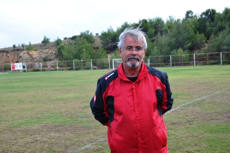 Küçükköyspor Lige Galibiyetle Başlamak İstiyor