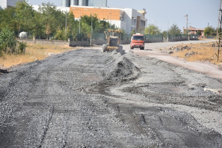 Bağlar Belediyesi’nden Ulaşımı Rahatlatan Modern Yol