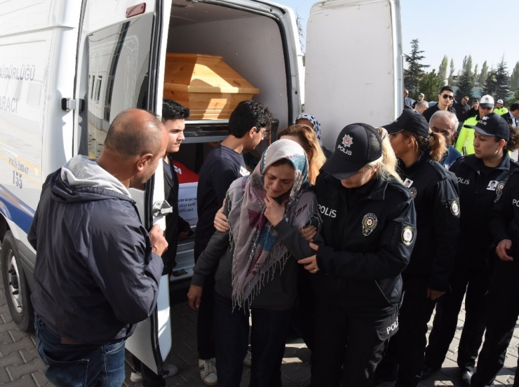 Kalp Krizi Geçiren Başkomiser Son Yolculuğuna Uğurlandı.