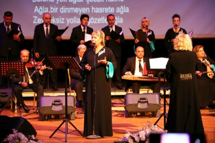 Ankara Devlet Klasik Türk Müziği Korosu Nevü’de Sahne Aldı