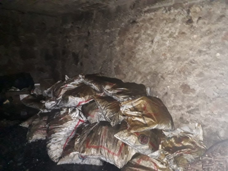 Evin Bodrumunda Yangın Paniği