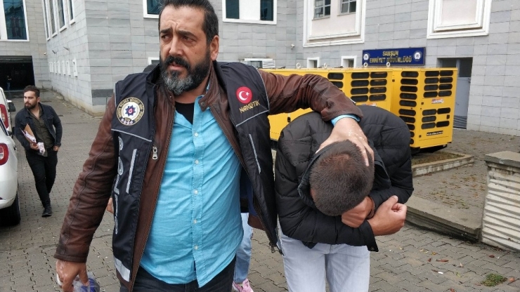 Uyuşturucu Ticaretinden Tutuklandı