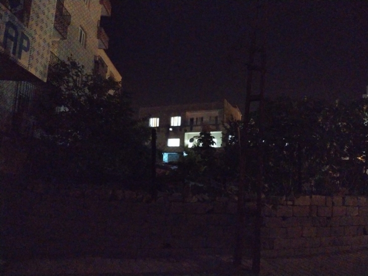 Kamışlı’dan Atılan Roket Boş Bir Eve İsabet Etti