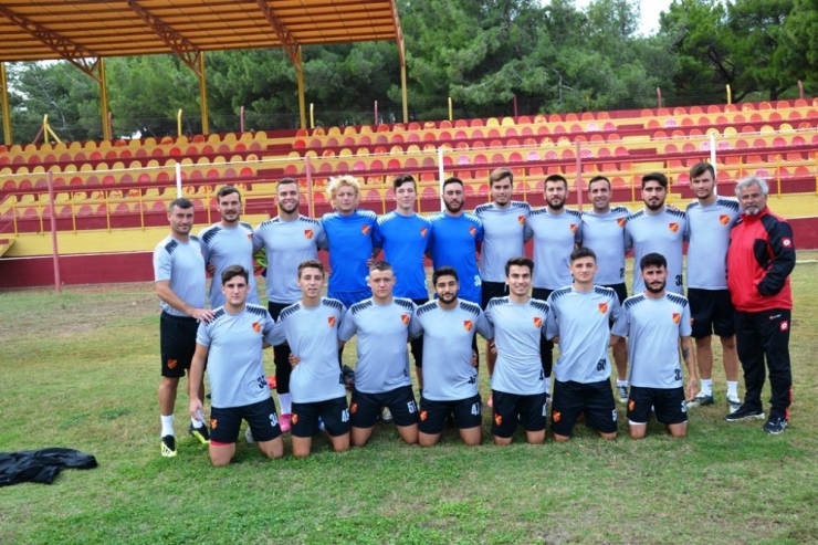 Küçükköyspor Lige Galibiyetle Başlamak İstiyor