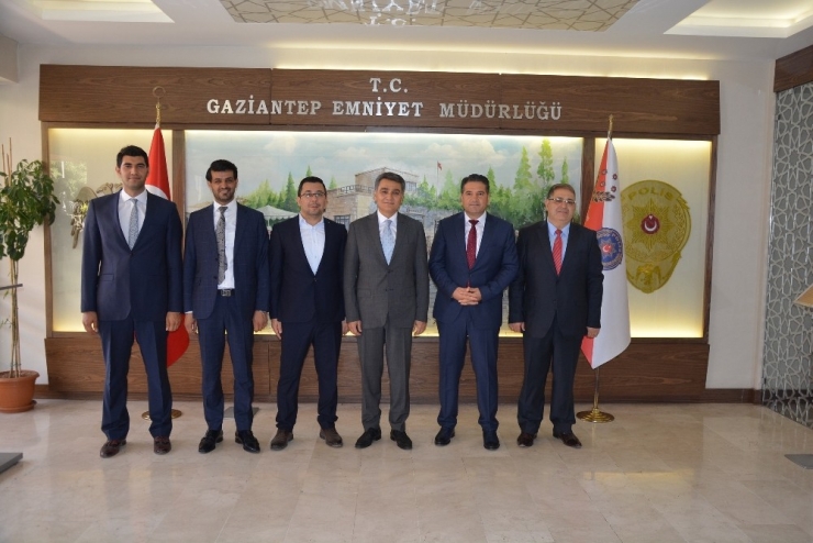 Polisgücü Yönetimi Emniyet Müdürü Zeybek’e Gitti