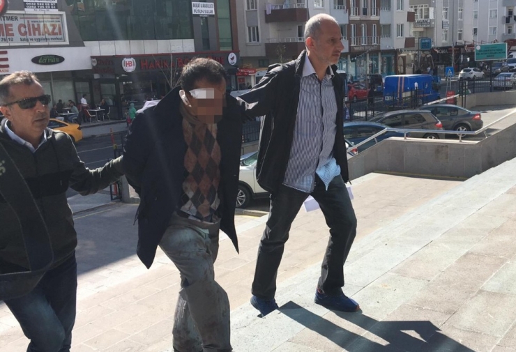 Polis Bıçaklayan Zanlı Adliyede