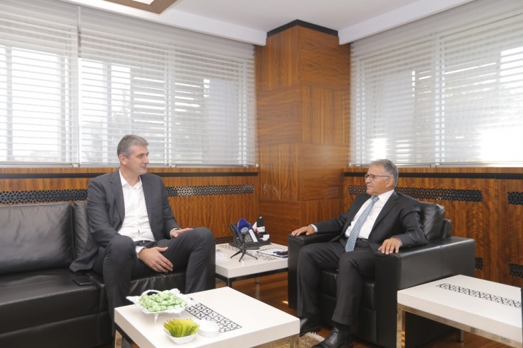 Başketbol Federasyonu’ndan Başkan Büyükkılıç’a Teşekkür