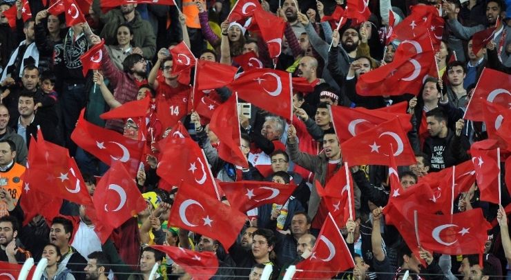 Milliler, Bin 796 Gün Sonra Kadıköy’de