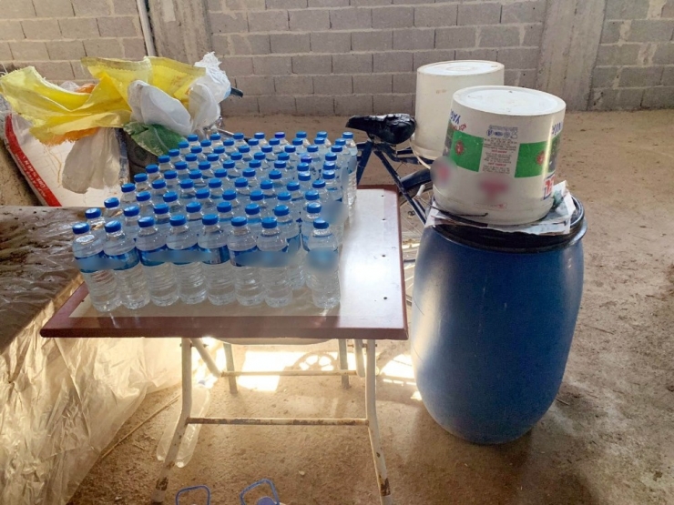 Kaçak İçki İmalathanesine Baskın