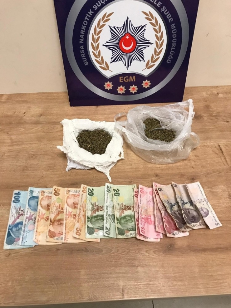 Bursa’da Uyuşturucu Operasyonu: 15 Gözaltı