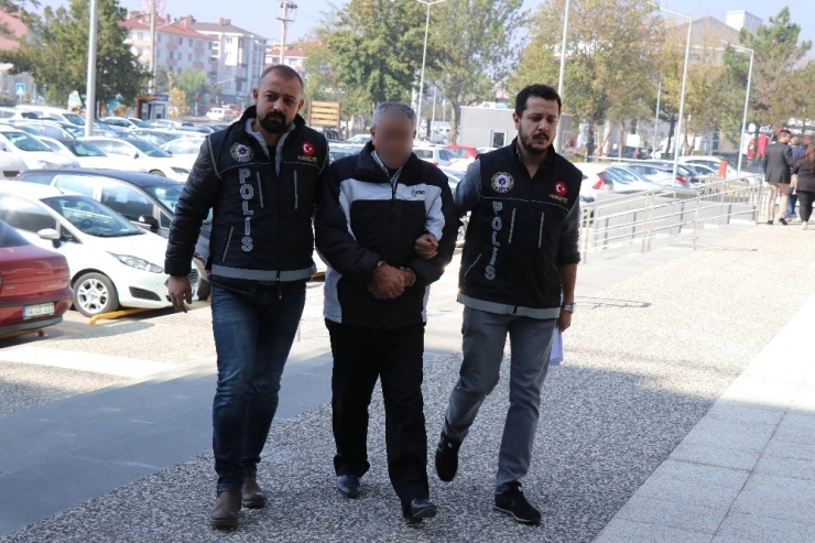 70 Yaşındaki Uyuşturucu Yetiştiricisi Adliyeye Sevk Edildi