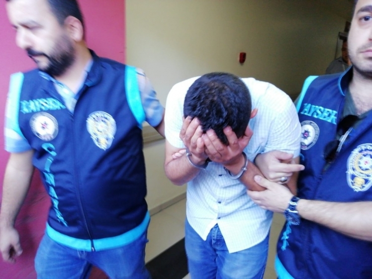 Eşini Tek Kurşunla Öldüren Şahıs Adliyeye Sevk Edildi