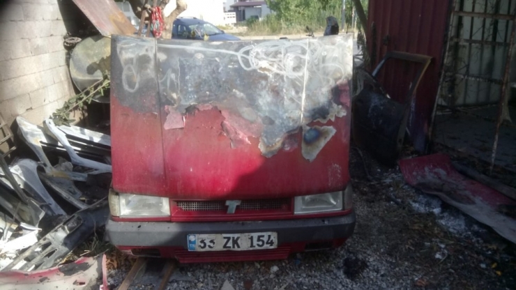 Bozyazı’da Tamir İçin Bırakılan Araç Kundaklandı