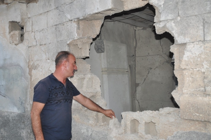 Evlerine Havan Topu İsabet Eden Vatandaşlardan Operasyona Tam Destek