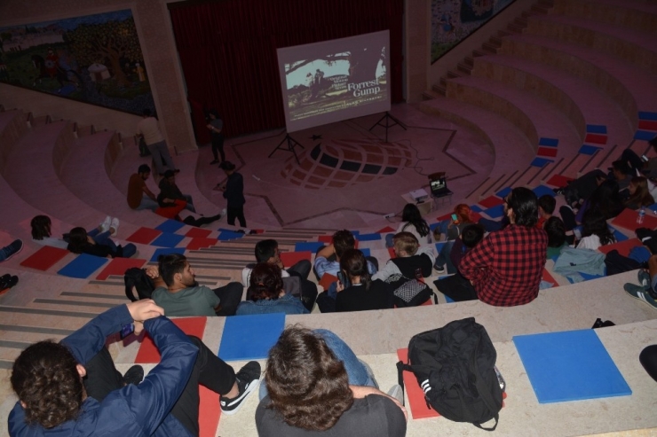Sinema Kulübü’nden Amfide Film Gösterimleri