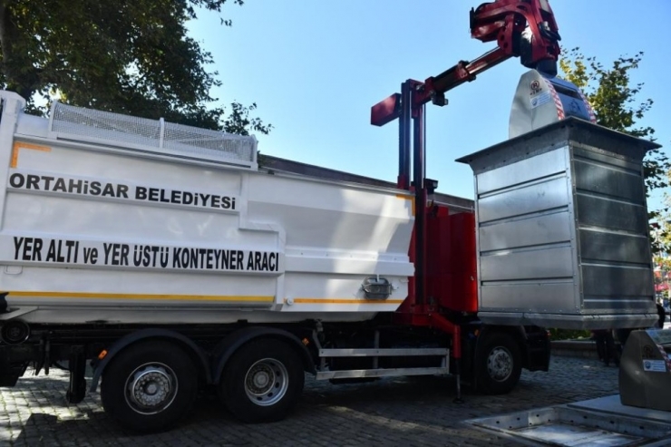 Genç, Yer Altı Çöp Konteynır Sistemini İnceledi