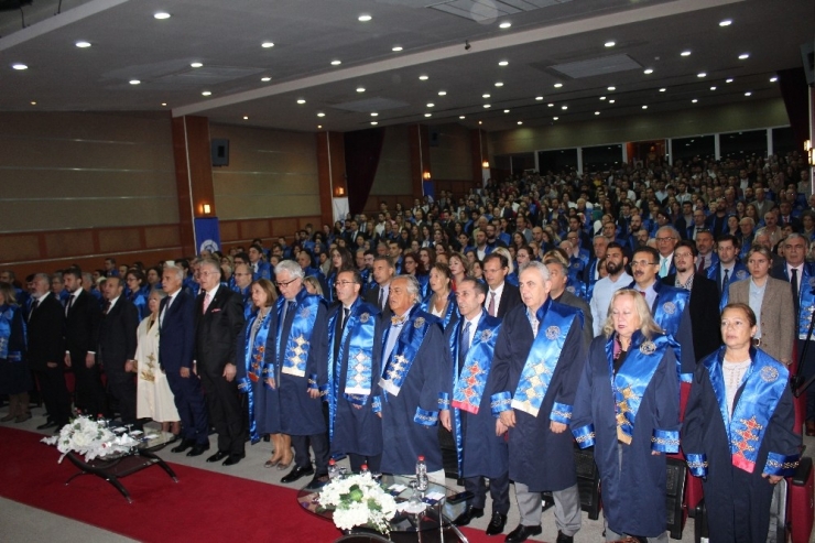 Doç. Dr. Mustafa Aydın: “Köleliğe Ancak Bilimle Karşı Koyabiliriz"