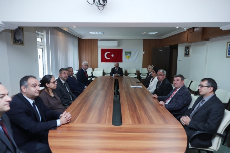 Vali Çakacak’tan Meteoroloji 3. Bölge Müdürlüğüne Ziyaret