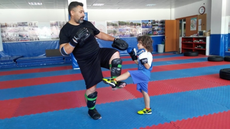 Yunusemre Belediyesinden Kış ’Wushu Kung-fu’ Kursu