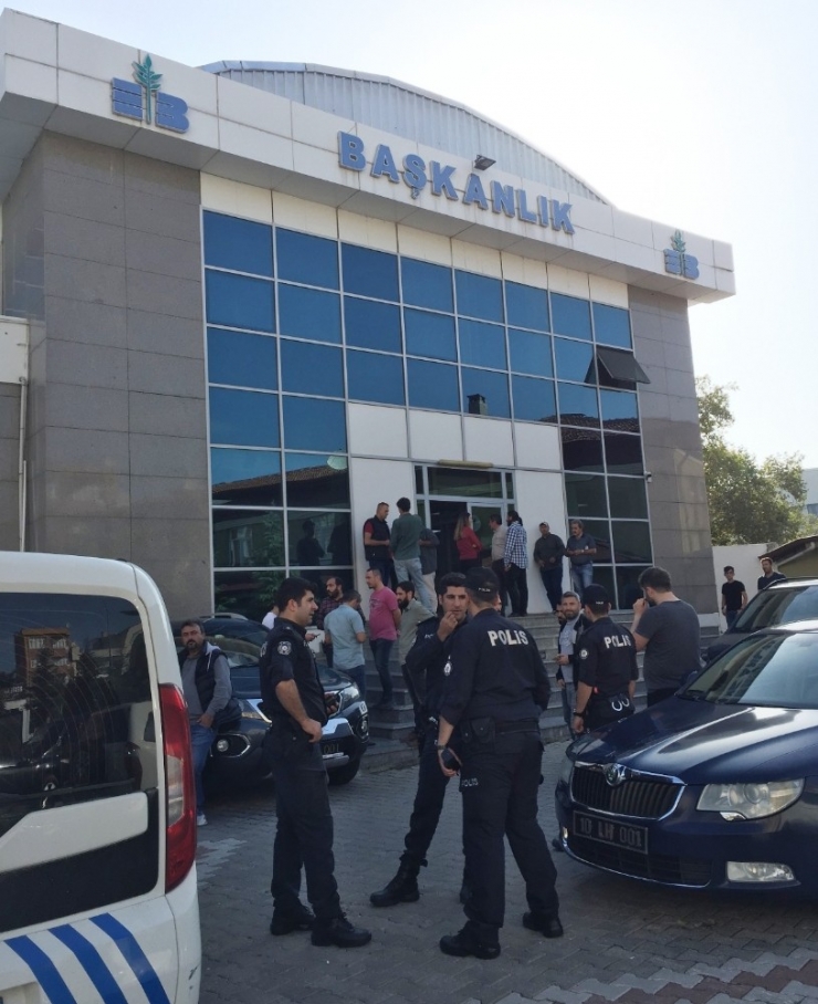 Edremit Belediyesi’nde Kurşun Sesleri Korkuya Neden Oldu