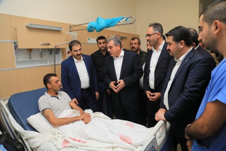 Beyazgül Yaralıları Ziyarette Bulundu