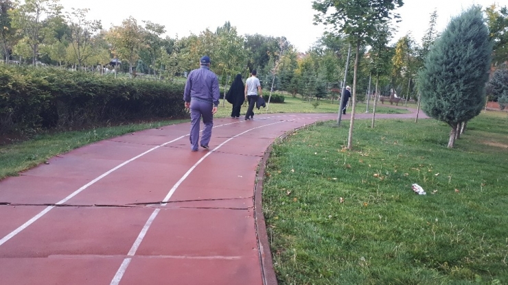 ‘Eskişehir Dede Korkut Parkı’ 5 Yılda Bu Hale Geldi