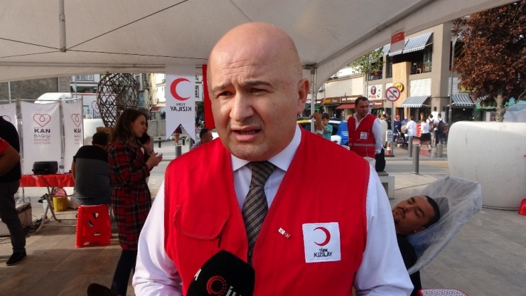 Ordu, Ordusuna Kan Bağışlıyor