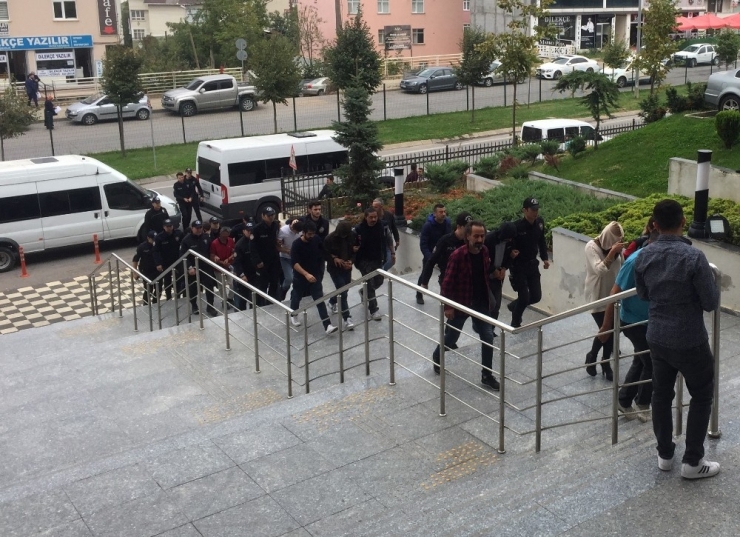 Milyonluk Kamyonları Çalan 4 Hırsız Tutuklandı