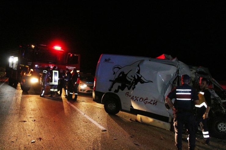 Manisa’da Zincirleme Kaza: 1’i Ağır 4 Yaralı