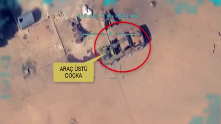 Barış Pınarı Harekatı’nda Teröristlere Ait Araca Tam İsabet