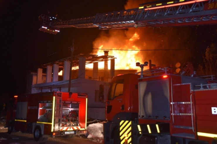 Sinop’ta Bir Ev Alevlere Teslim Oldu