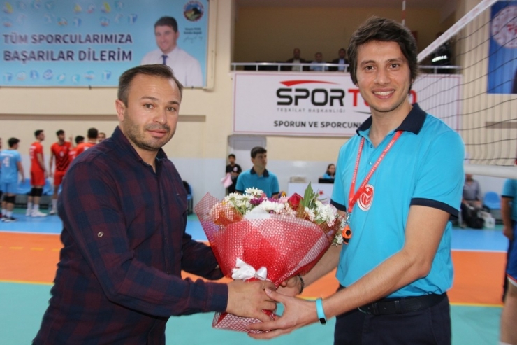 Jeopark Kula Belediyespor Sezona Galibiyetle Başladı