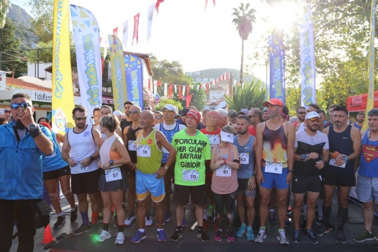 Kaş Yarımadaton Yarışları Tamamlandı