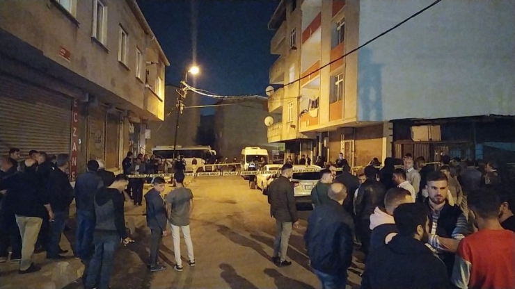 Avcılar’da Kuyumcunun Altın Dolu Çantasını Çaldılar