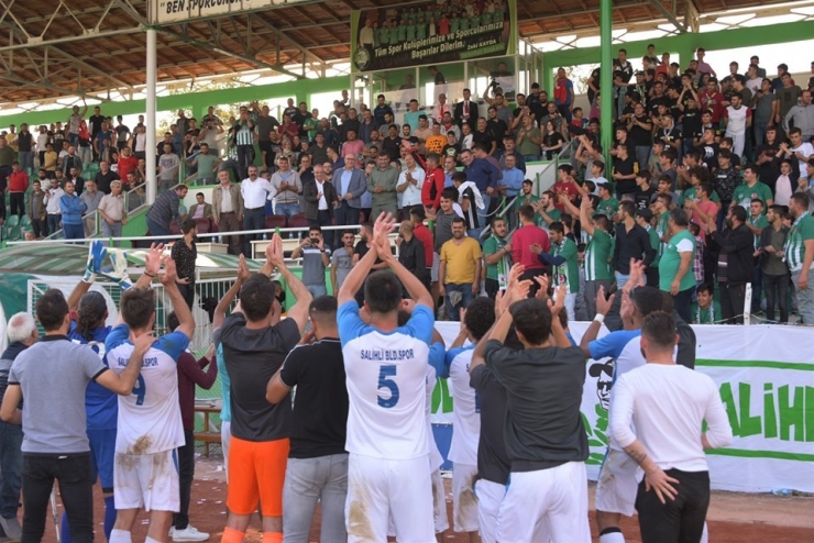 Salihli Belediyespor, Ayvalık’tan Puanla Dönmek İstiyor