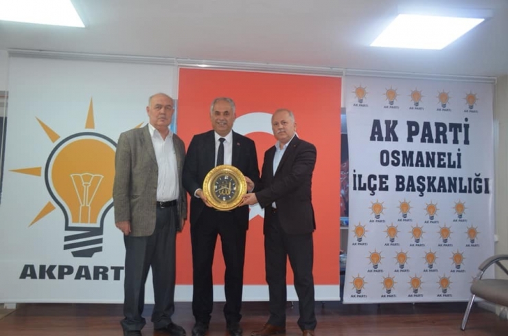 Başkan Yaman, Ak Parti İlçe Teşkilatı Üyeleri İle Bir Araya Geldi