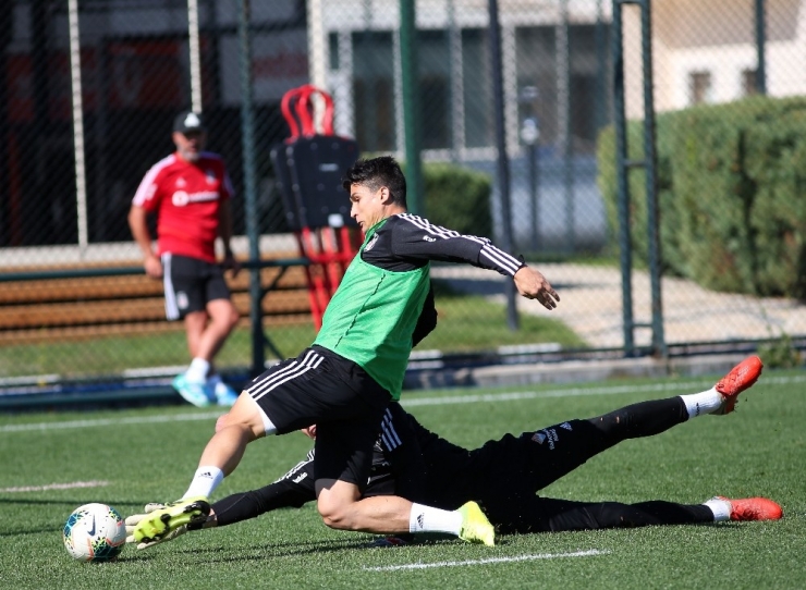 Beşiktaş Taktik Çalışması Yaptı