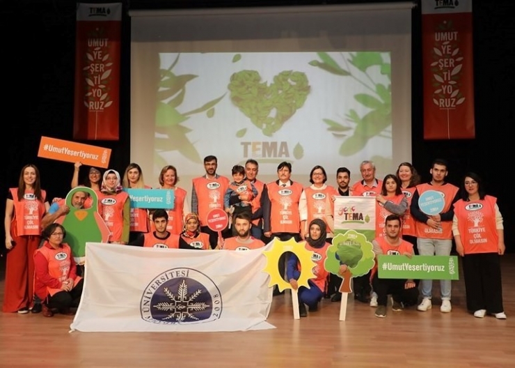 Vali Oktay Çağatay Ve Belediye Başkanı Nesrullah Tanğlay Tema Vakfı Bölgesel Gönüllü Toplantısına Katıldı