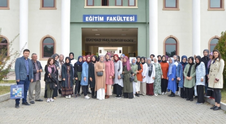 Dpü Misafir Öğrencileri Ağırlamaya Devam Ediyor