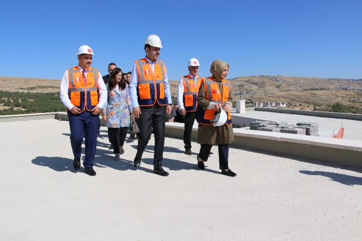 Bakan Kurum, “Operasyon Bittiği Zaman Yerleşim Alanı İnşası Projesini Hayata Geçireceğiz"