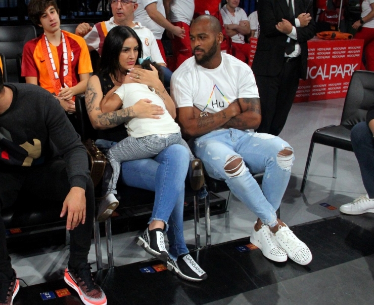 Türkiye Basketbol Süper Ligi: Galatasaray: 74 - Beşiktaş: 65