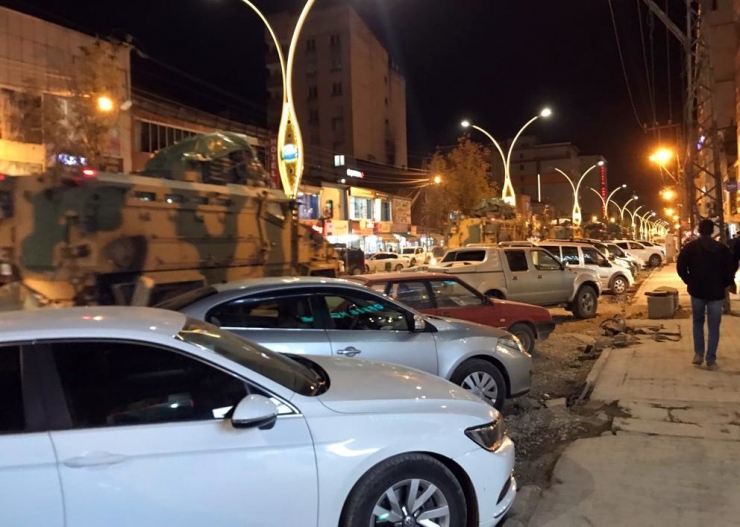 Yüksekova’dan Irak Sınırına Askeri Sevkiyat